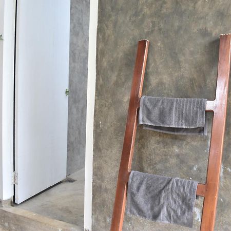 Mama'S Homestay Ruteng Ngoại thất bức ảnh