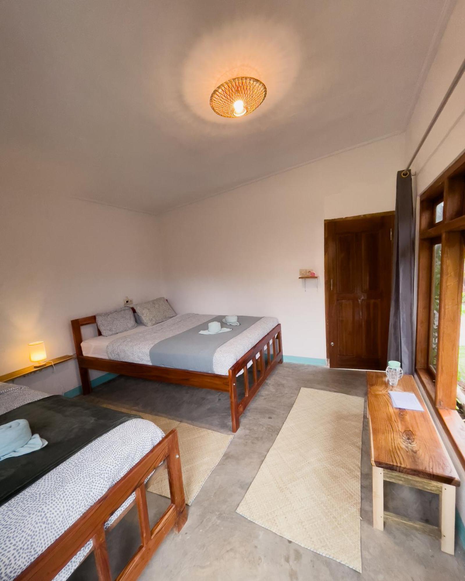 Mama'S Homestay Ruteng Ngoại thất bức ảnh